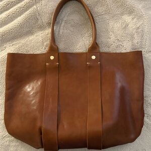 Clare V La Tropezienne